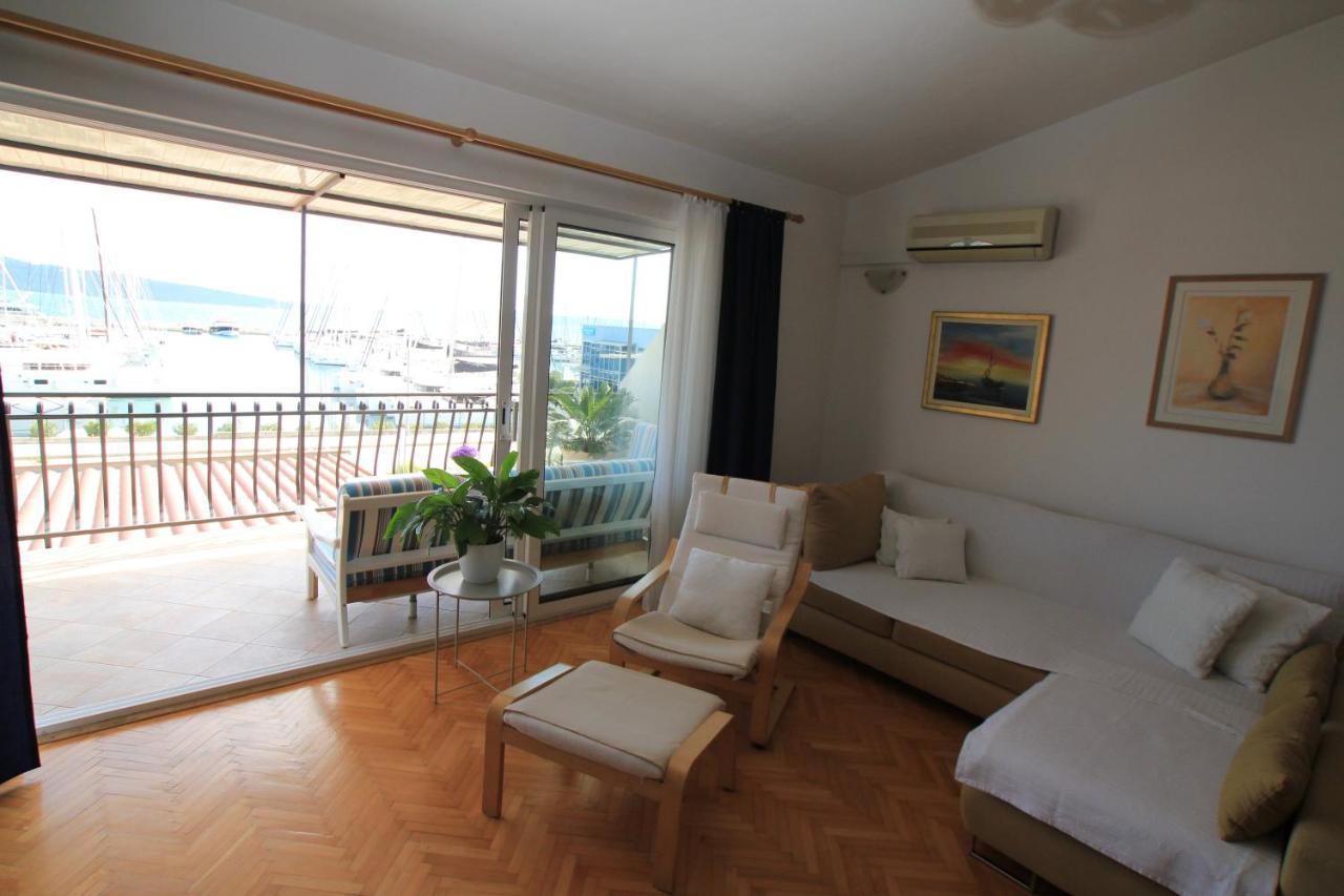 Apartment Gallery Kaštela Exterior foto